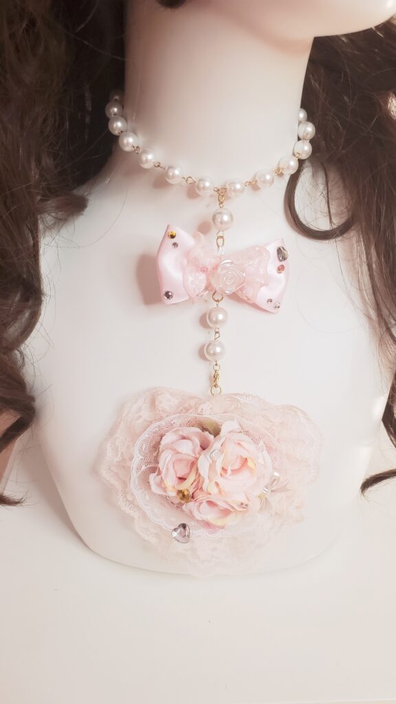 Heart Bouquet Necklace